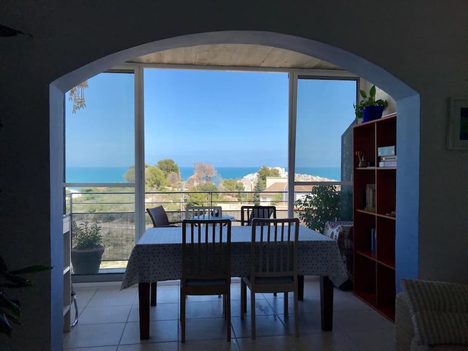 Casa Calma Disfruta De Nuestras Vistas Y Tranquilidad Villa เพนิสโคลา ภายนอก รูปภาพ